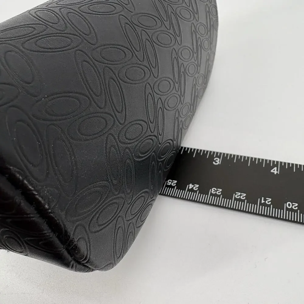 Oakley Sunglass Case Black Zipper Around Soft Shell Leather‎ Pouch All Over Logo